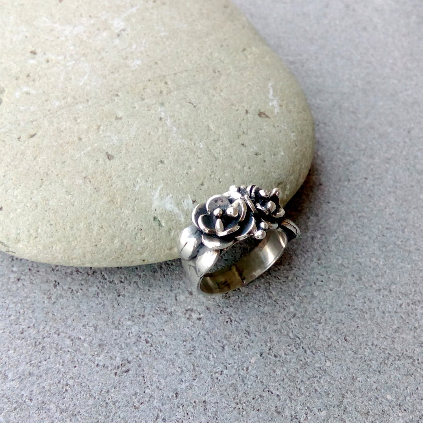 Sterling silver flower ring, botanical, boho, floral, bohemian, ethnic, rustic, artisan, armenian jewelry, silversmith jewelry, oxidized