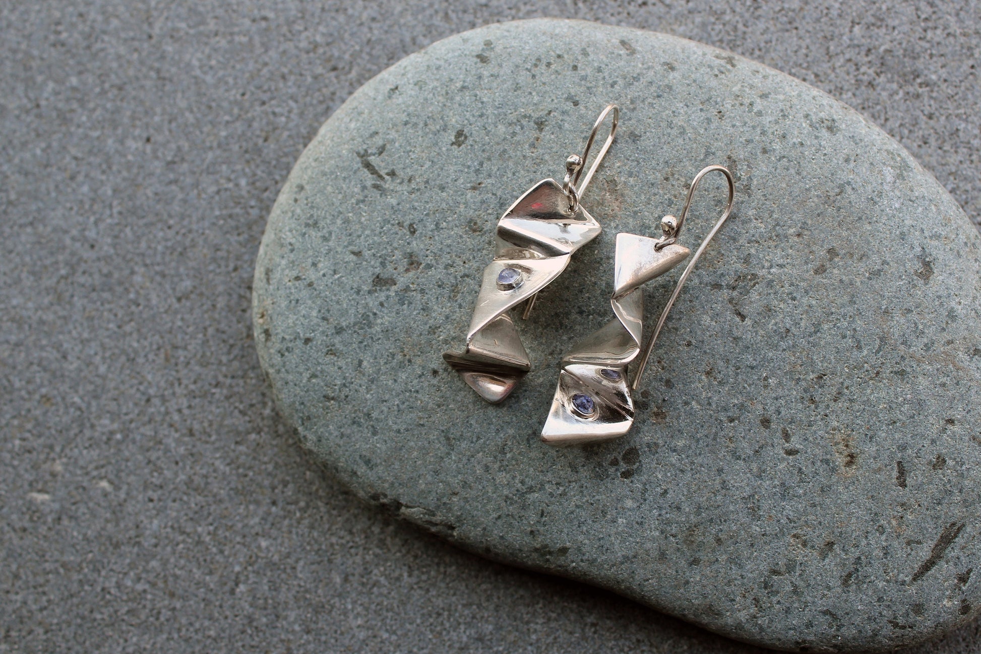 Sterling silver twisted unusual earrings with blue iolite gemstones, urban, silversmith, artisan, gift for her, water, minimalist, modern