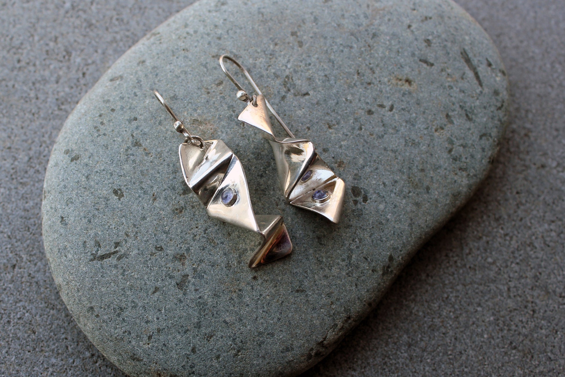 Sterling silver twisted unusual earrings with blue iolite gemstones, urban, silversmith, artisan, gift for her, water, minimalist, modern