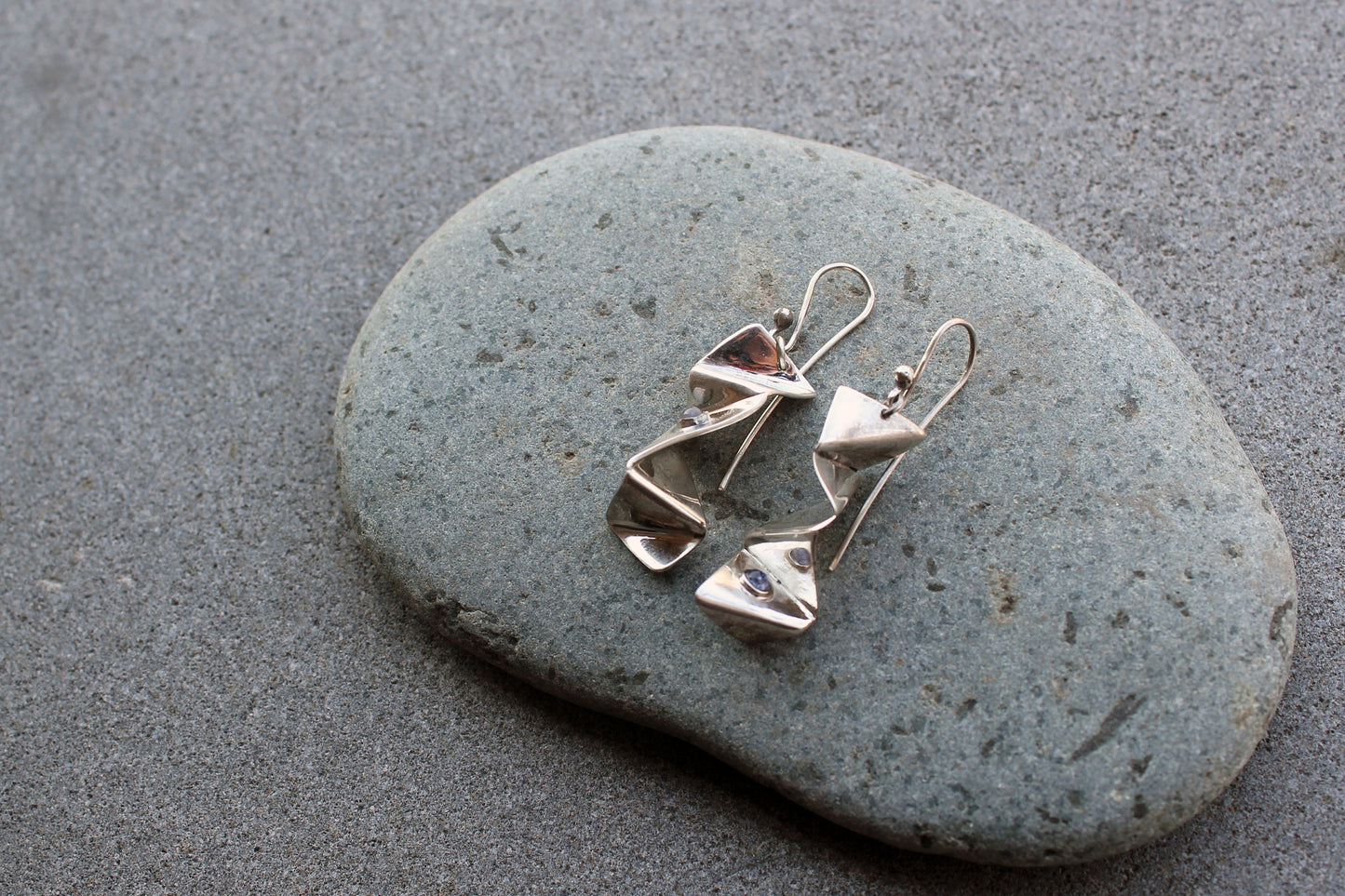 Sterling silver twisted unusual earrings with blue iolite gemstones, urban, silversmith, artisan, gift for her, water, minimalist, modern