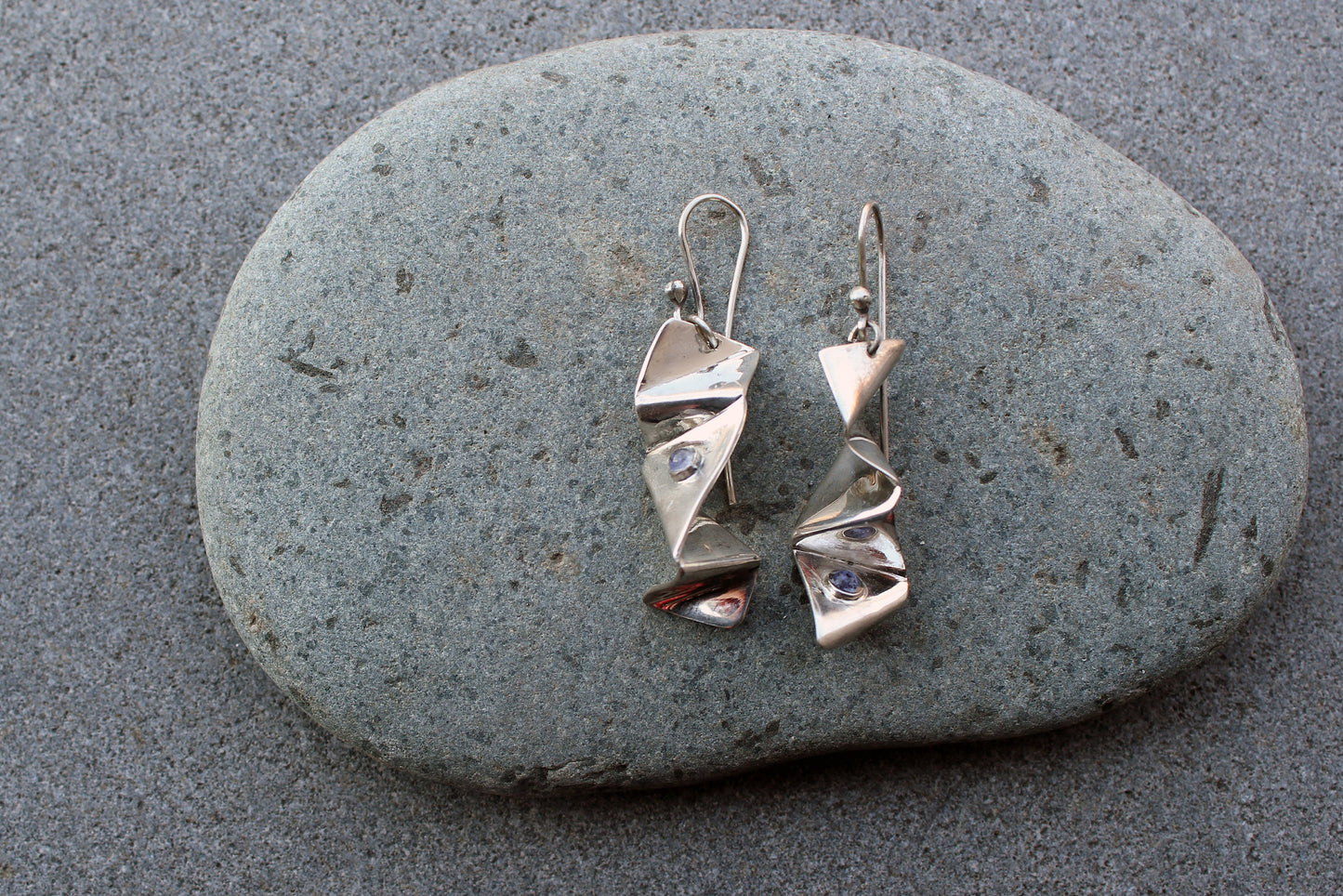 Sterling silver twisted unusual earrings with blue iolite gemstones, urban, silversmith, artisan, gift for her, water, minimalist, modern