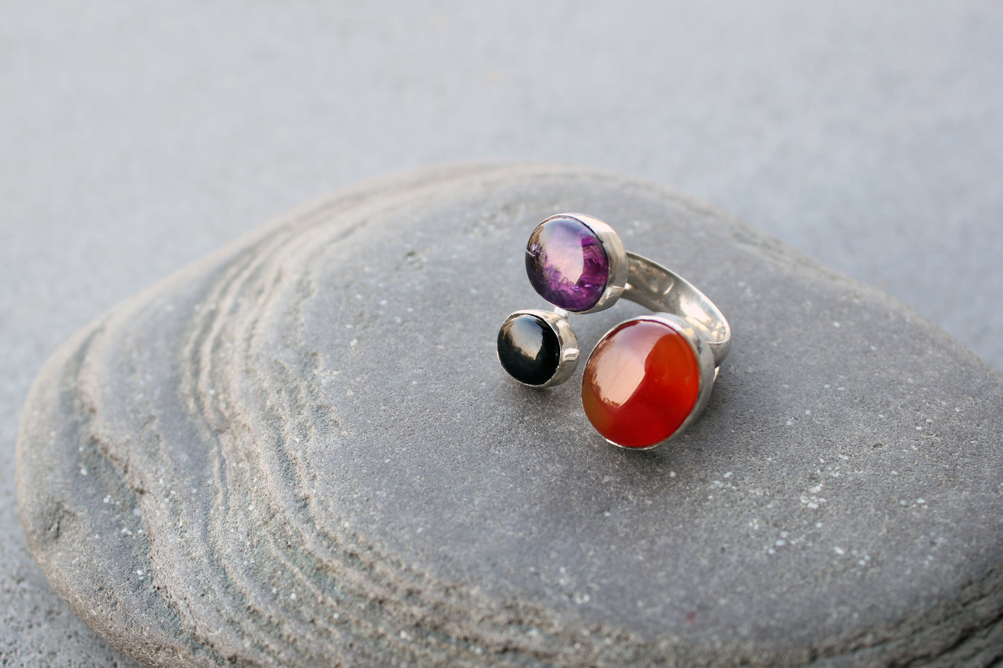 Big Armenian silversmith ring sterling silver cocktail statement with orange carnelian, purple amethyst and black onyx, silversmith