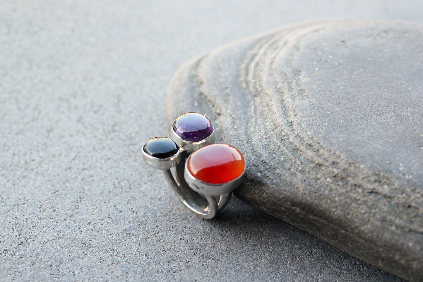 Big Armenian silversmith ring sterling silver cocktail statement with orange carnelian, purple amethyst and black onyx, silversmith
