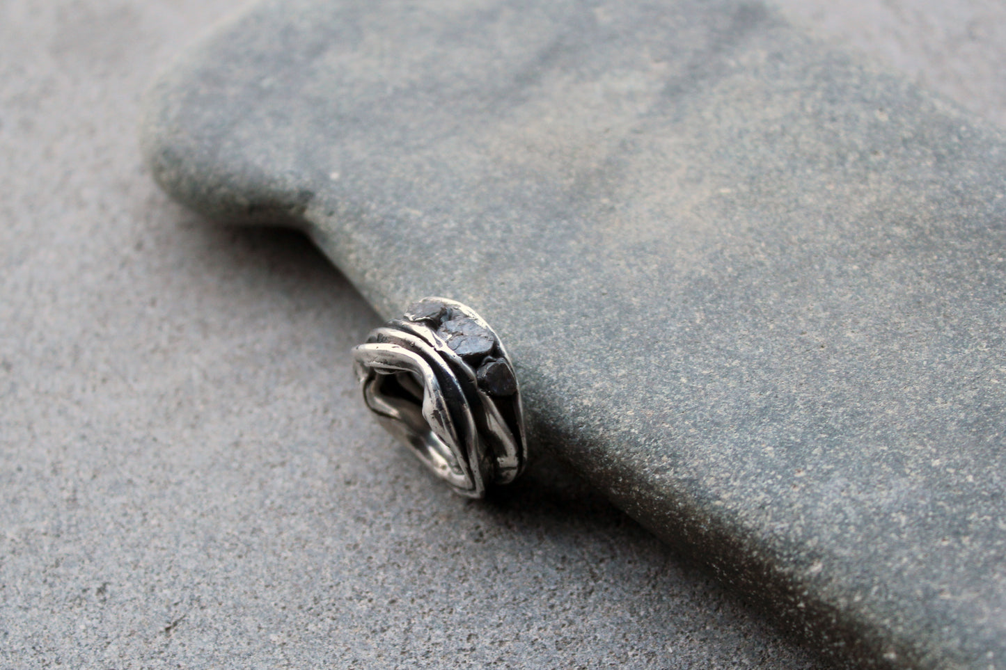 Sterling silver brutalist oxidized Armenian ring with rough sapphire gemstones, silversmith, harsh architectural band