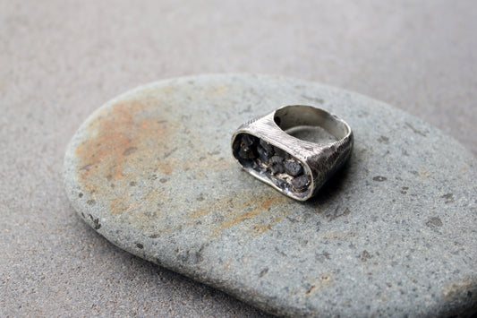 Sterling silver brutalist oxidized Armenian ring with rough sapphire gemstones, silversmith, harsh architectural band