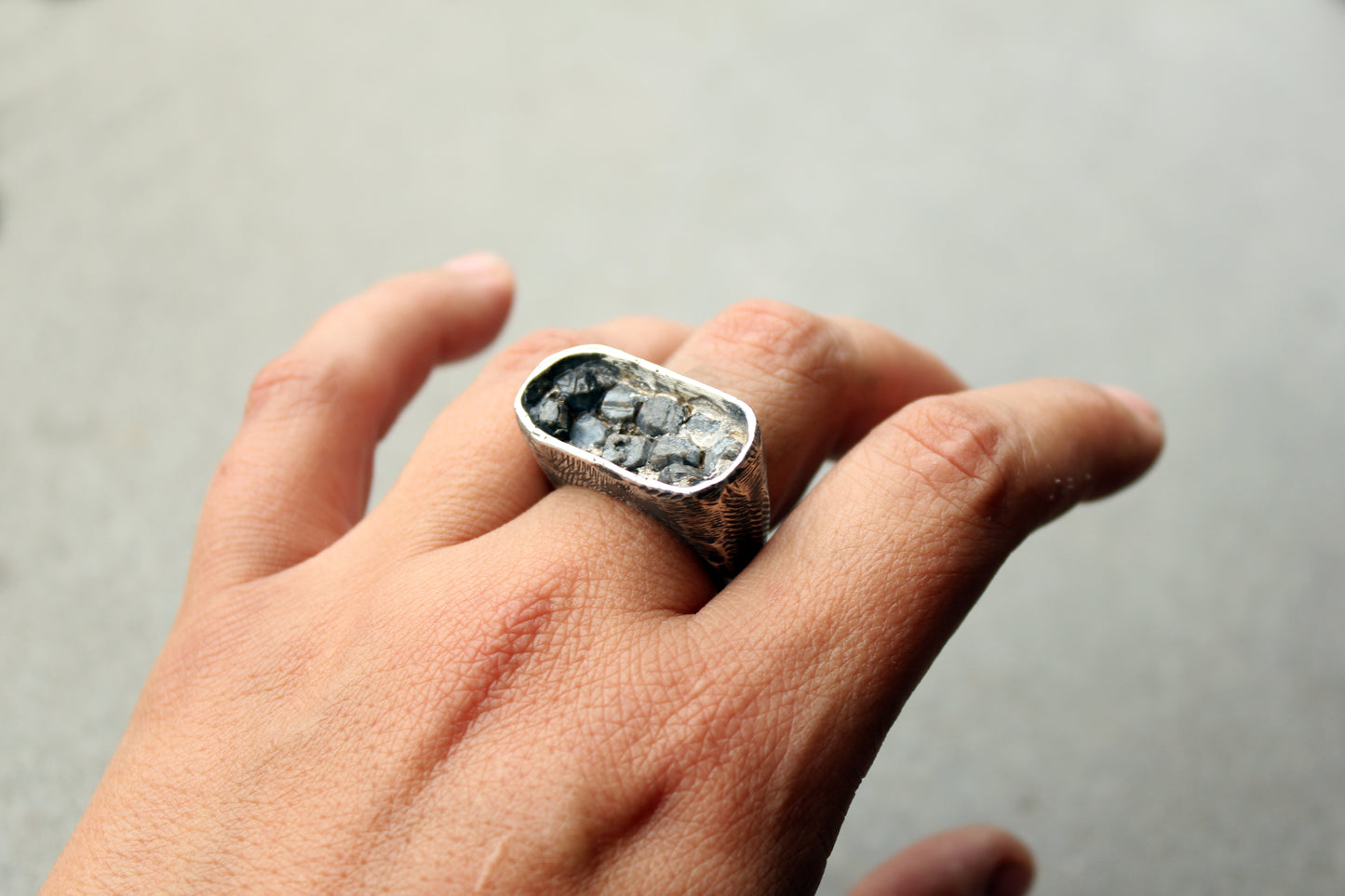 Sterling silver brutalist oxidized Armenian ring with rough sapphire gemstones, silversmith, harsh architectural band